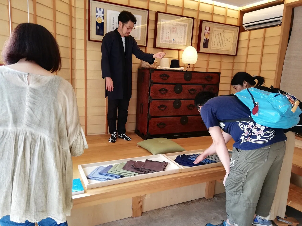 ツアレポ】日本一のふとん屋「丹羽ふとん店」でオリジナル座布団づくり