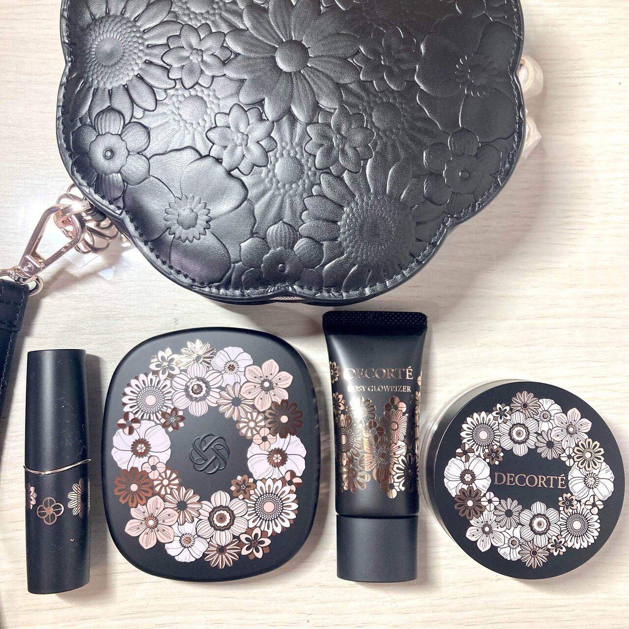 今年もこの季節がやってきた｜コスメ好きのクリスマスコフレ紹介