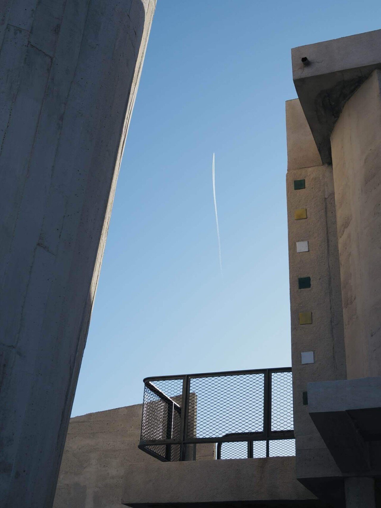 フランス建築旅🇫🇷2】ホテル・ル・コルビュジエ｜マルセイユで世界