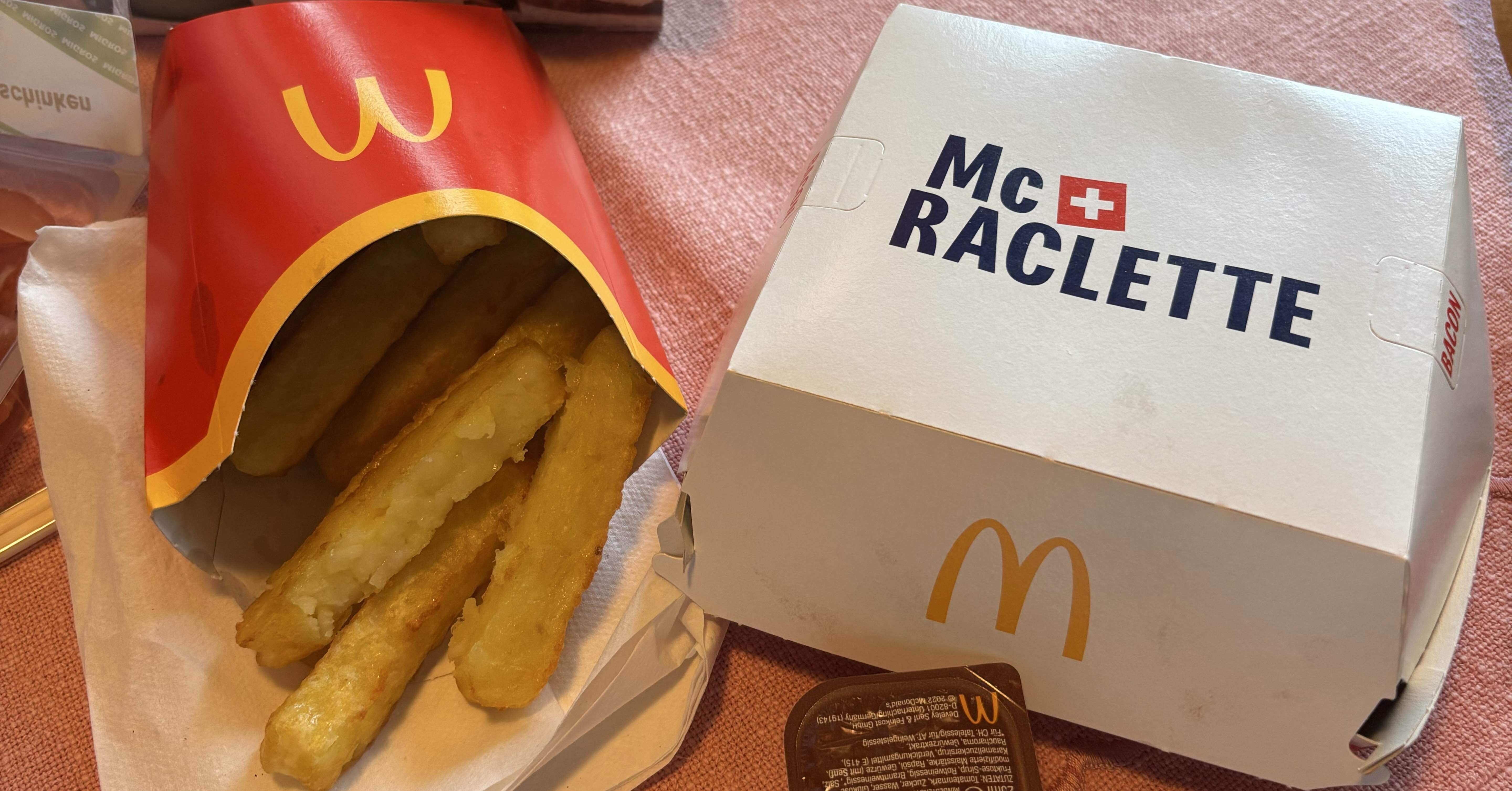 🇨🇭スイス旅日記#7 マクドナルドでスイス限定のバーガー🧀｜moo