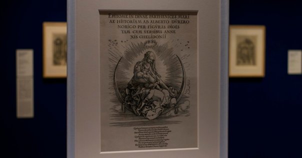 子どもに食べさせる母（ ついばみ）｜東京備忘録