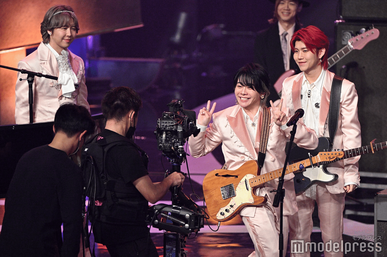 Mrs. GREEN APPLE DOME TOUR 2025 