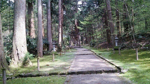 福井 平泉寺白山神社・東本願寺吉崎別院・吉崎御坊願慶寺・吉崎
