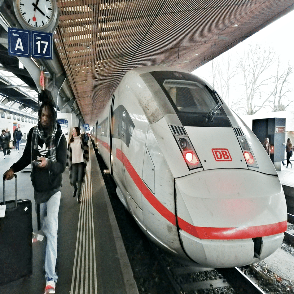 ヨーロッパの美しい図書館その10 チューリッヒ大学法学部図書館 スイス Shun Hazama Note