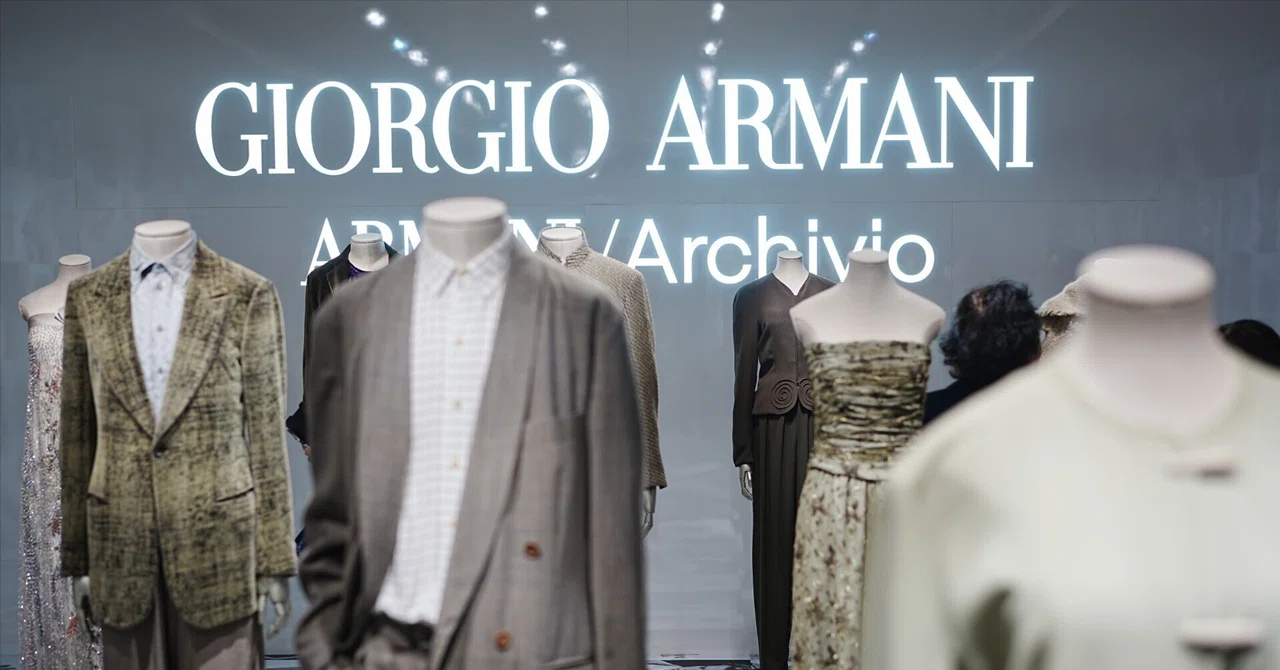 展覧会レポ】アルマーニ 銀座タワー「ARMANI/Archivio」、クレインズ