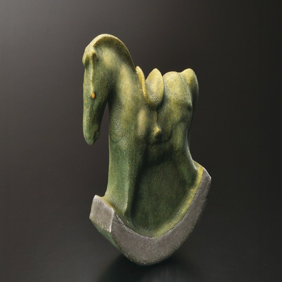 陶芸作家・今井完眞氏による2026年干支置物「丙午」の予約販売開始