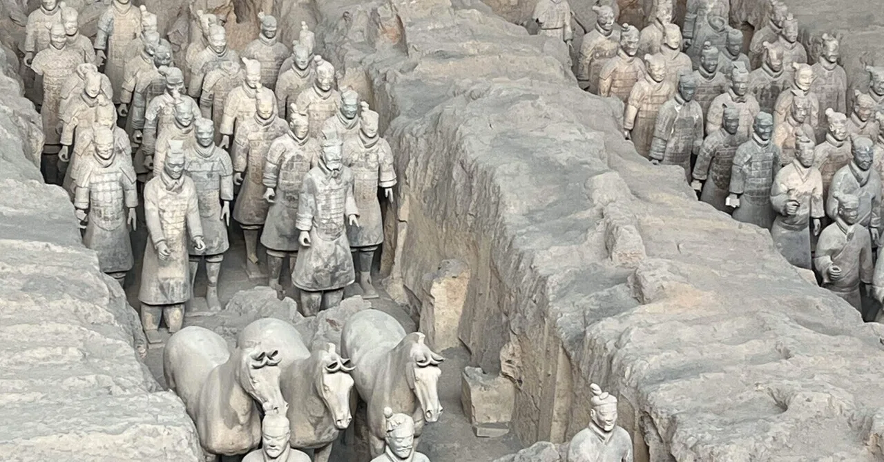 🇨🇳西安旅行記②｜始皇帝の地下帝国、数多の兵馬俑を見る｜晴れ女