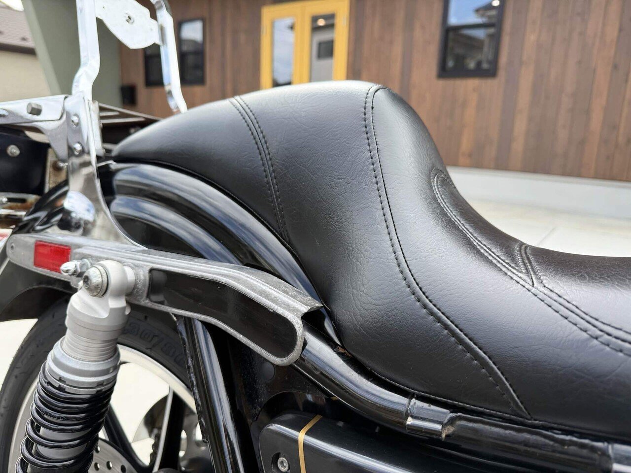 Convenience Leathers FXRオリジナルシート｜NAOSHIYA CUSTOM FACTORY