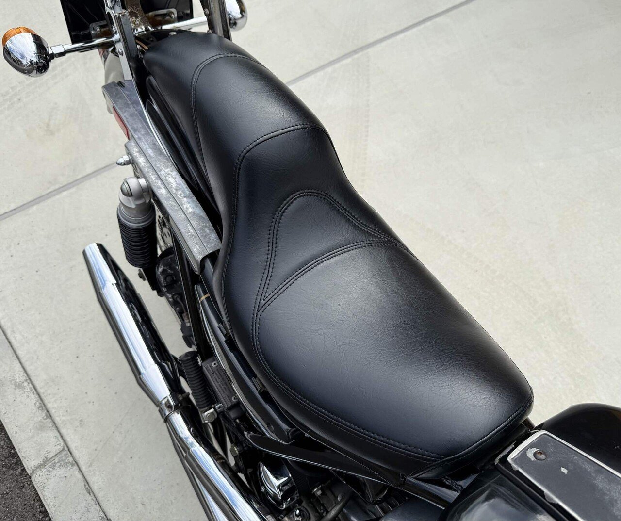 Convenience Leathers FXRオリジナルシート｜NAOSHIYA CUSTOM FACTORY