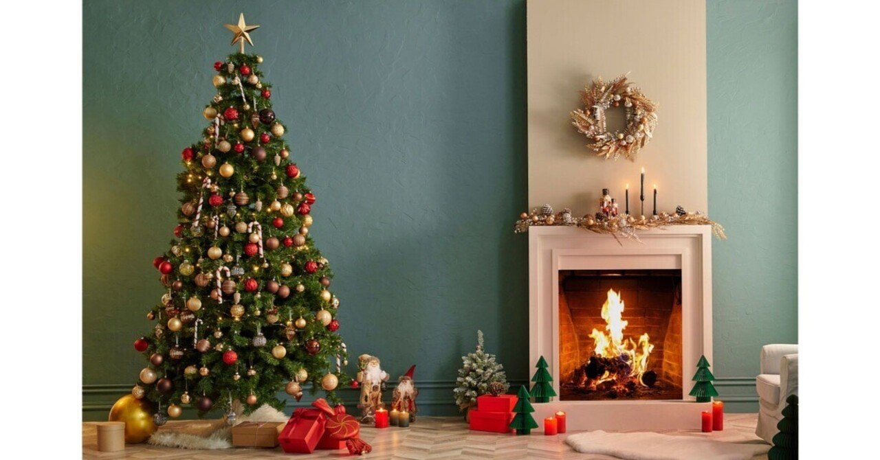 人工松の枝60本セット、白い雪、クリスマス緑の茎、松ぼっくり&赤い