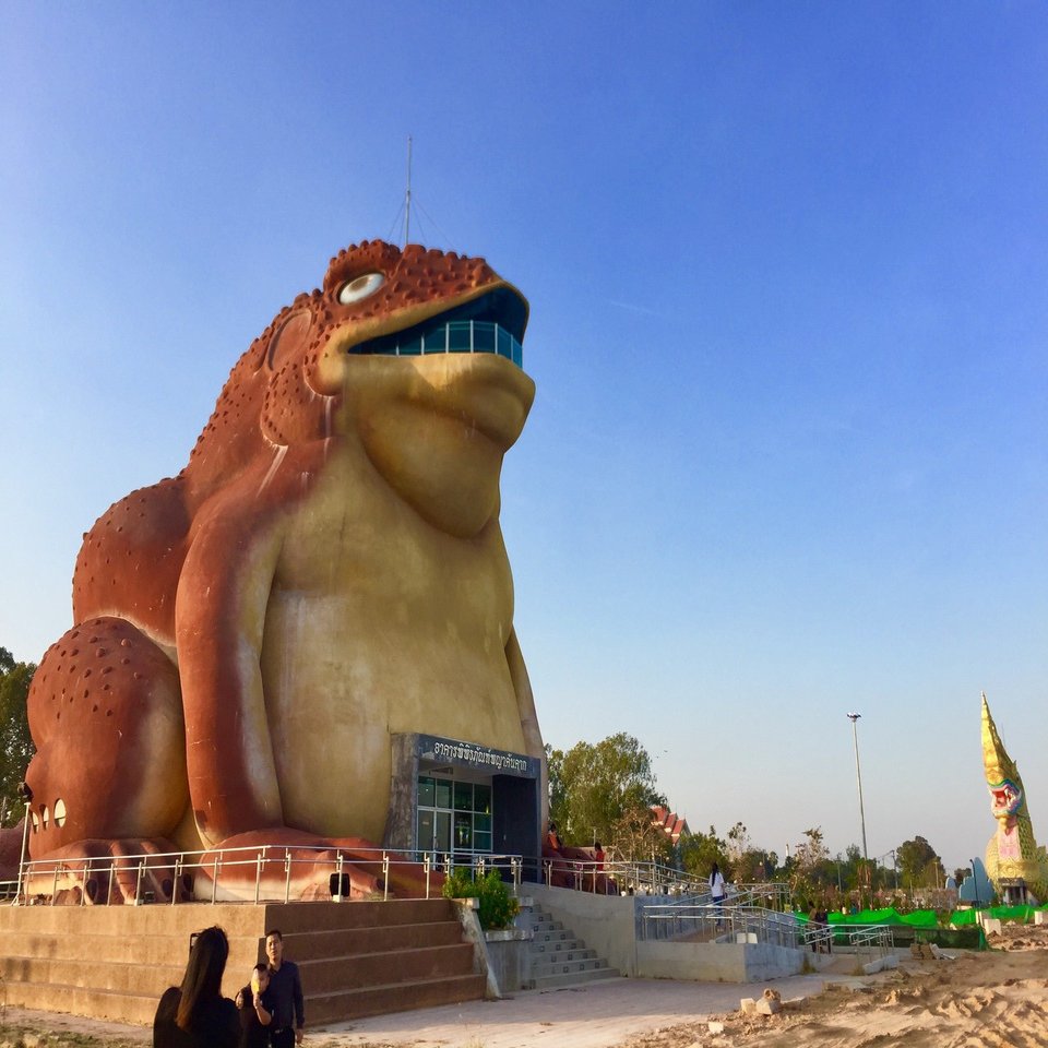カエル博物館🐸ヤソートーンのランドマーク｜Tの極み
