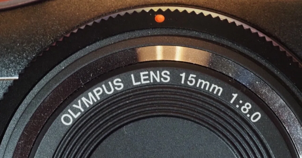 レンズ沼の歩き方」オリンパス BCL-1508 OLYMPUS LENS 15mm 1:8.0