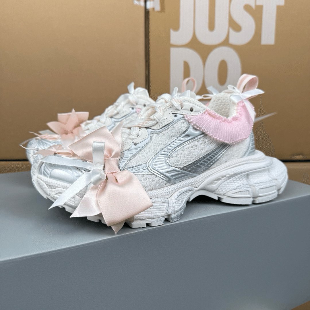 BALENCIAGA　バレンシアガ バレンシアガ 3XL レーススニーカー 832994WXLMC2940｜Fog Kicks