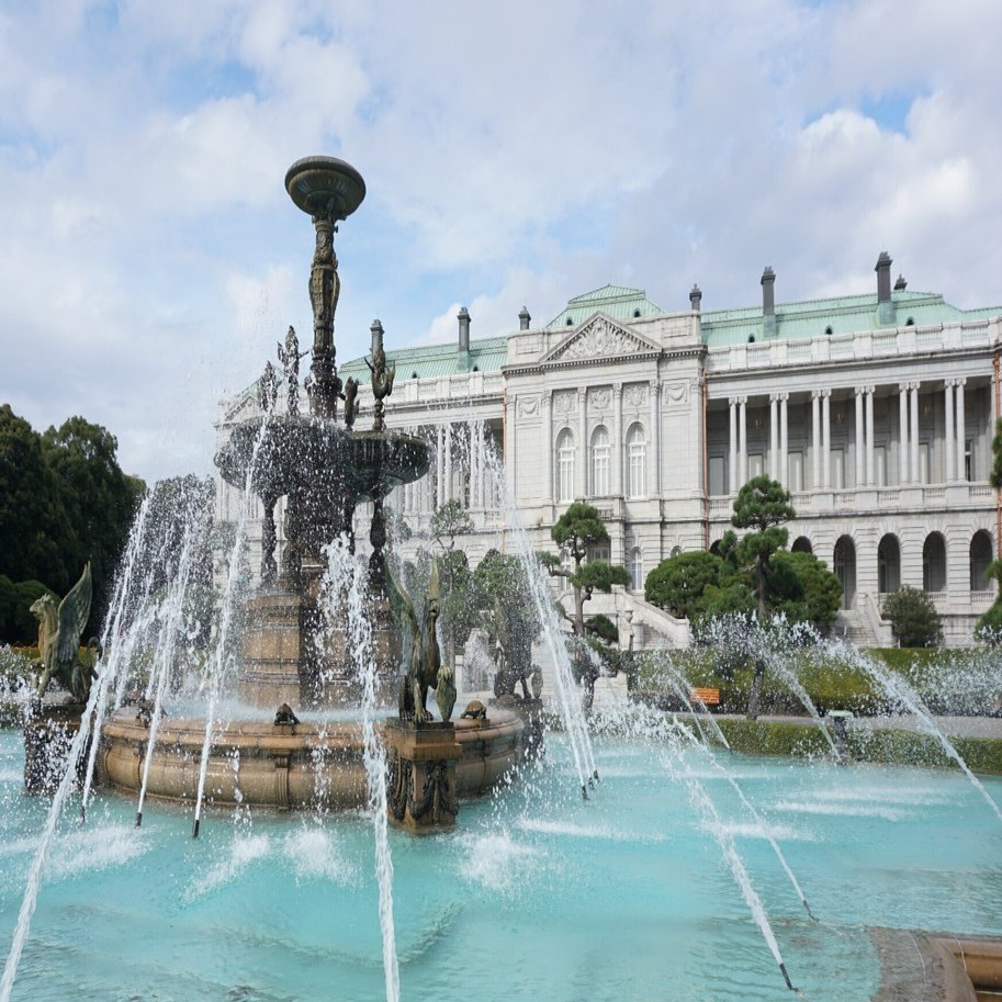 迎賓館赤坂離宮へ｜Makoto Okada