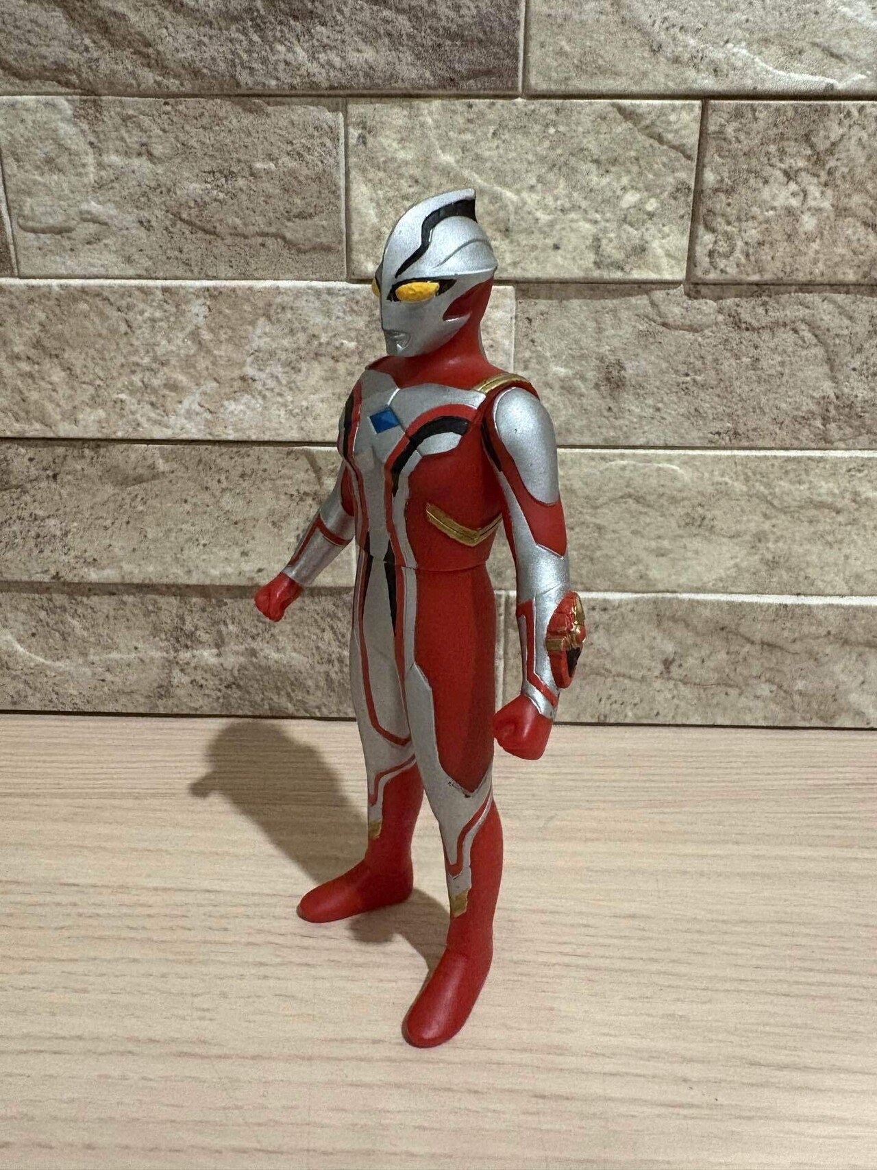 12 塗装 ニセウルトラマンメビウス｜ウルトラT