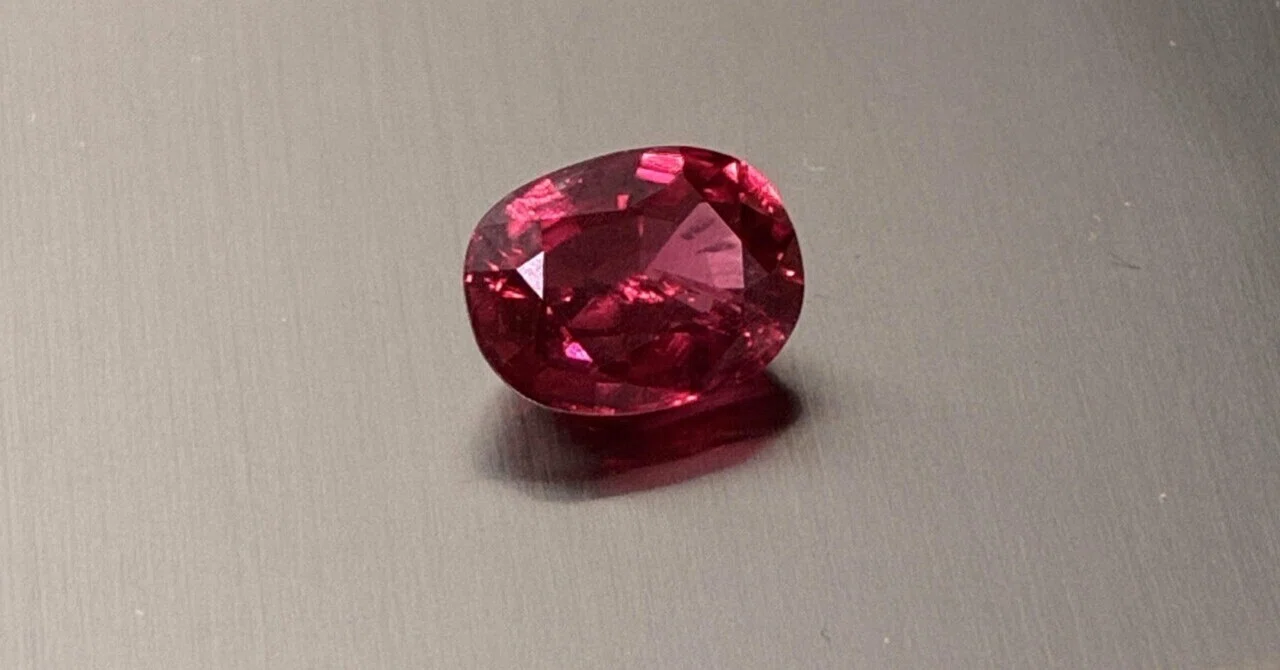 スピネル