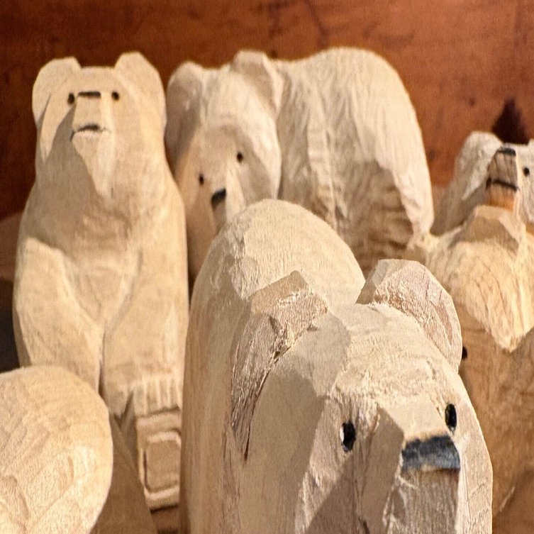 ZenjiY木彫りのクマさん展｜ふわふわにゃんこ