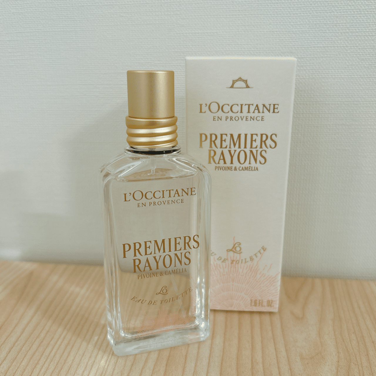 光と目覚めのコスメ🥑 | 【ロクシタン】 | プルミエール レイヨン