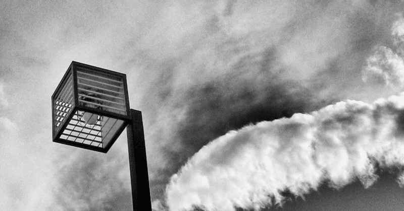 自社の営業担当の態度に殺意が湧いた