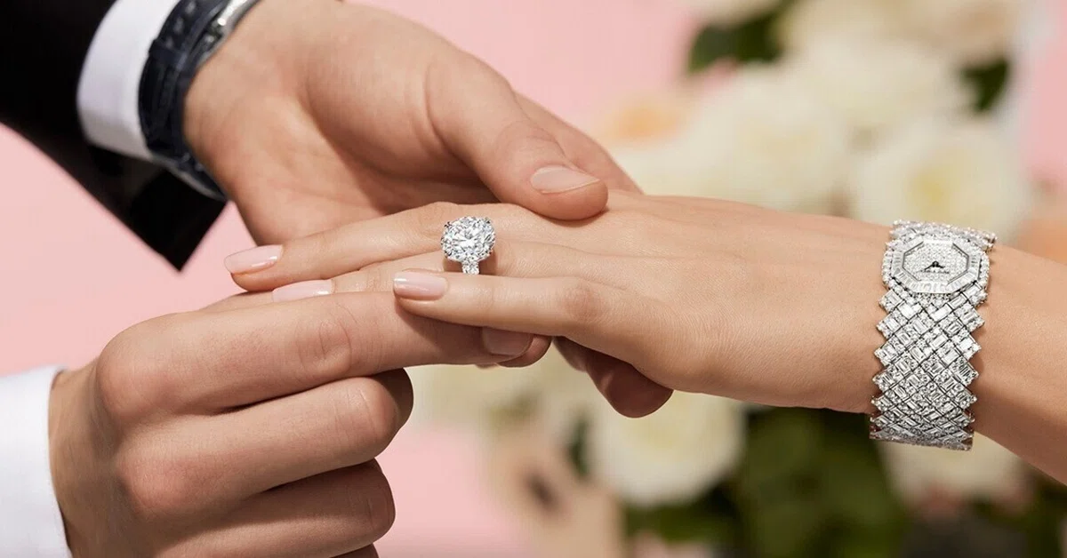 保存版】ハリーウィンストンの結婚指輪 全種類「特徴・人気の年齢層
