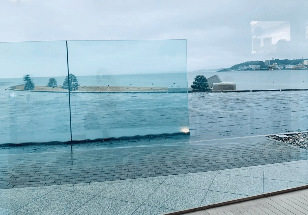 島根県立美術館、湖の畔で雅邦、北斎の肉筆画、大雲とクールベのコラボ
