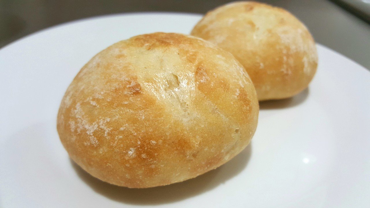 パンドという焼きたて冷凍パンがおいしいです 国産小麦使用など原材料にこだっていて 瞬間冷凍なので保存料不要 余計な添加物が含まれていないとのこと パンが食べたくても手作りは大変 パン屋さんの こにたん 仕事大好きpmo Note