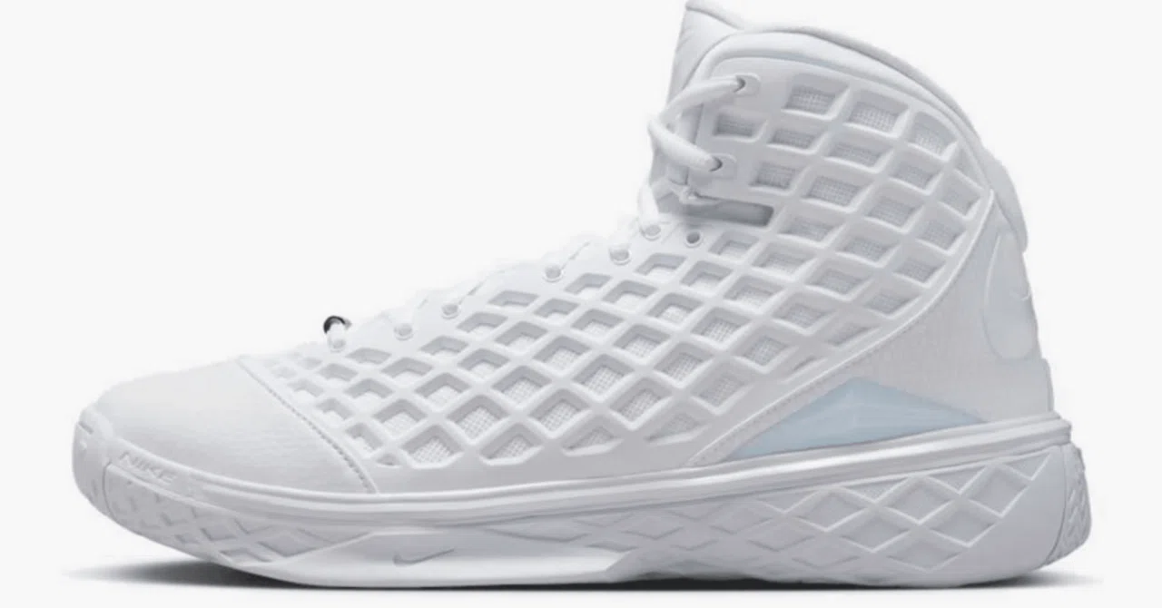 Nike Kobe Protro 3 レビュー〜「伝説の再構築。マンバの魂を現代技術 