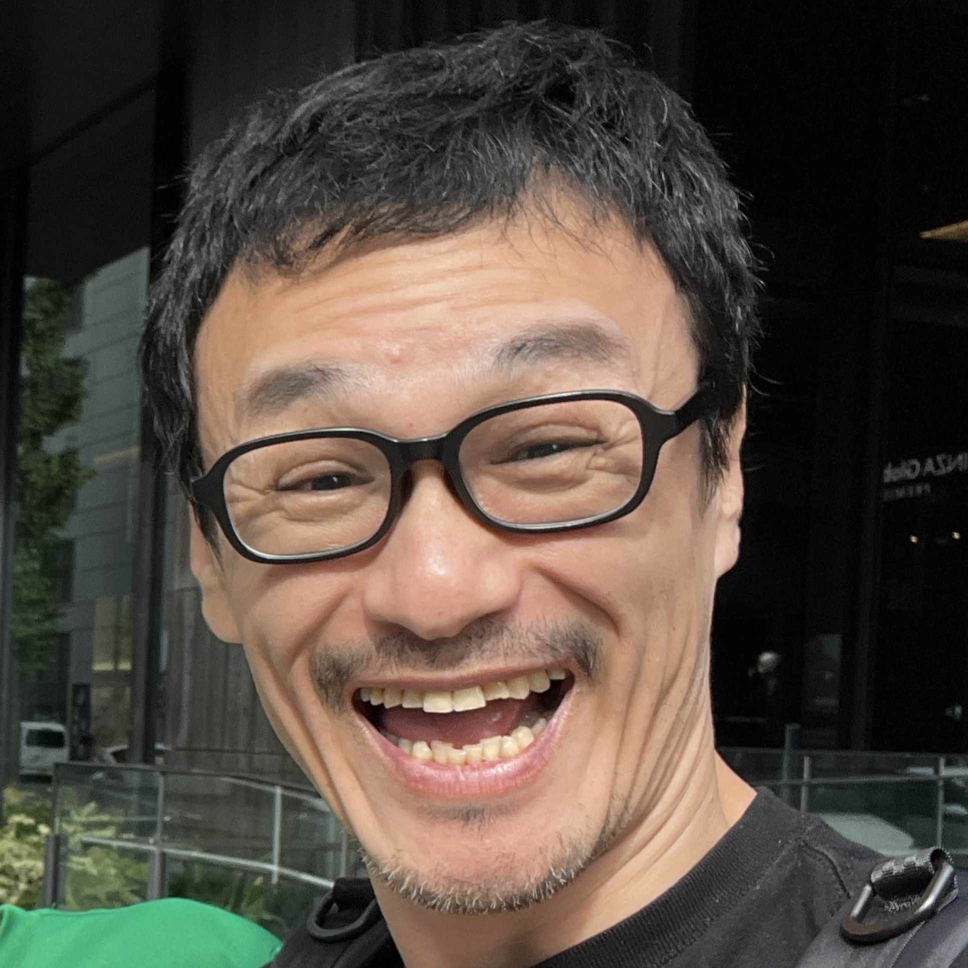 KENの長〜いプロフィール｜世界の指圧師KEN