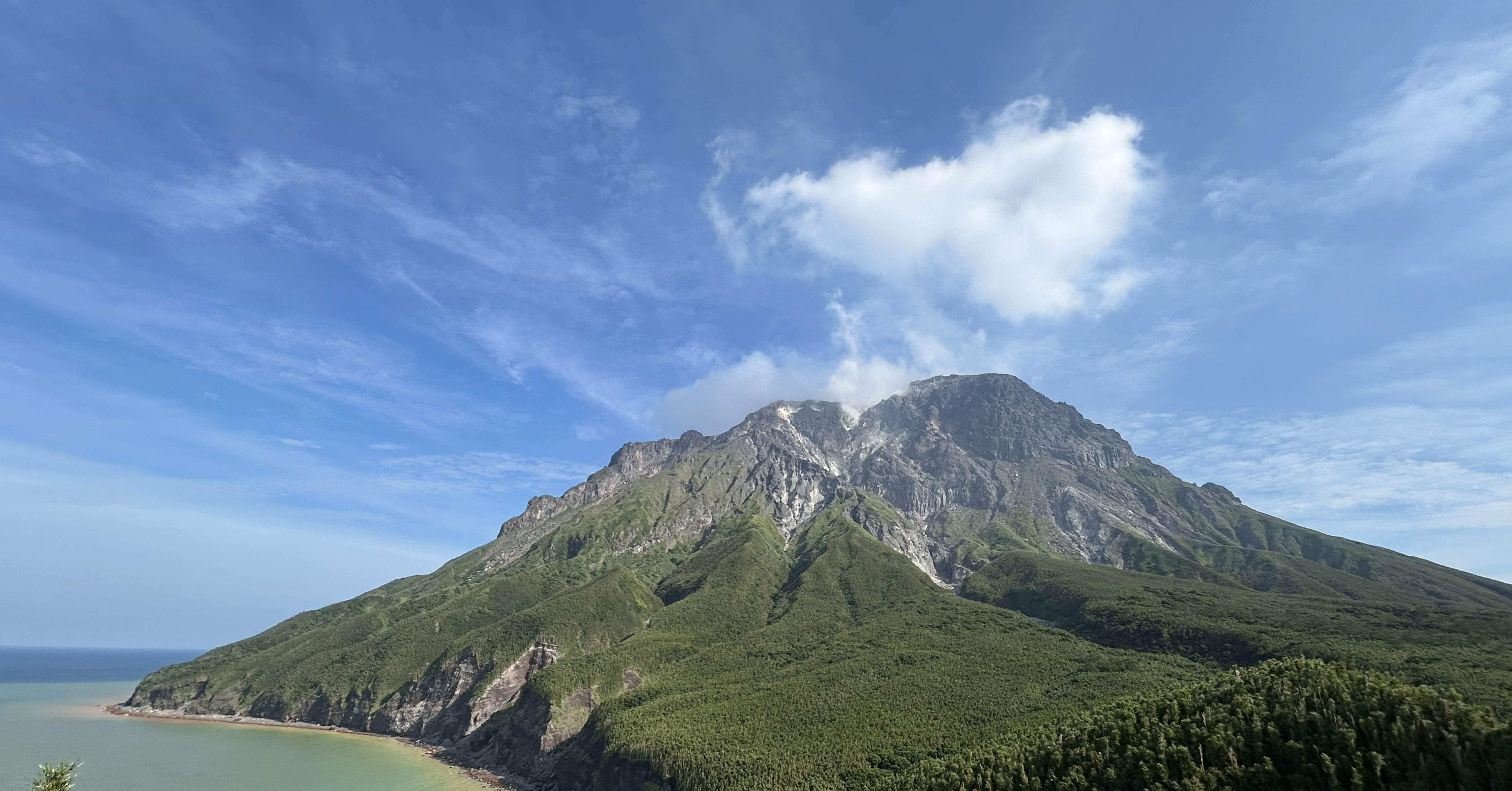 鹿児島離島旅①ー2～三島村・硫黄島へ～｜たにかわ ゆり・喜界島