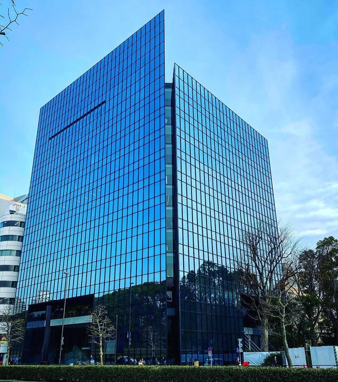 東京の丹下健三建築」外せない10スポットを1日で効率よく巡る！｜東京