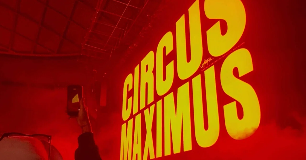 Travis Scott CIRCUS MAXIMUS｜KEN-Gは美容師✂︎ (kj)