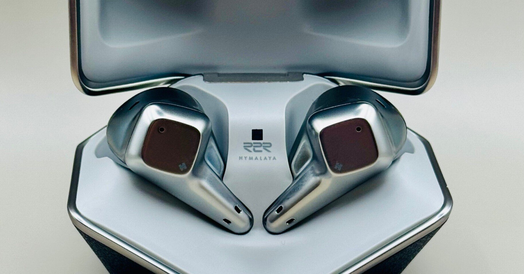 HIFIMAN Svanar Wirelessのレビュー｜ラルフ・ヒンクリー
