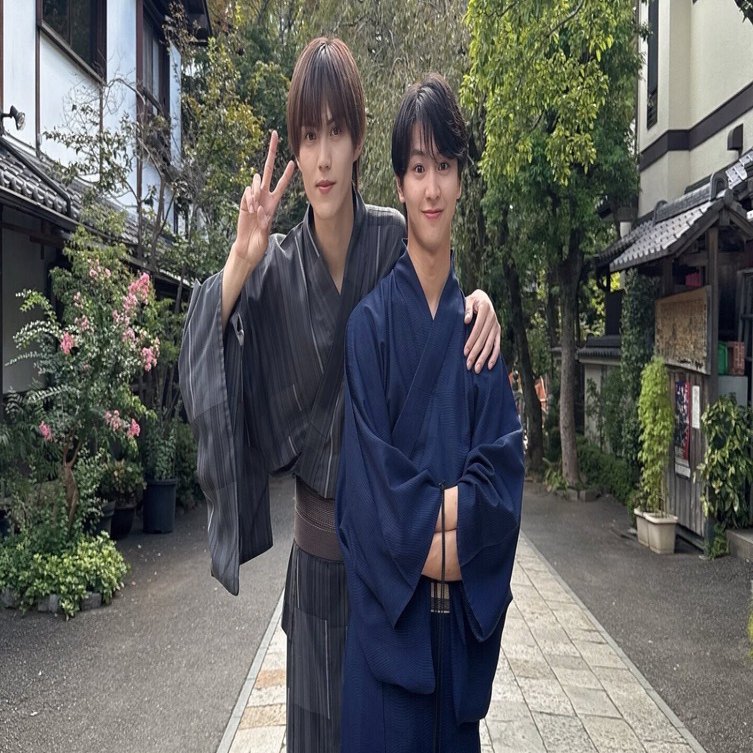 修学旅行で仲良くないグループに入りました」｜雲州鳩