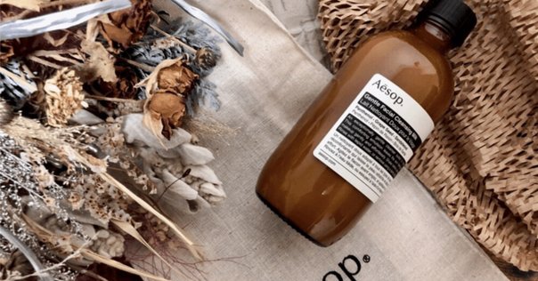 爽やかさの中に深みのある香水「Aesop - Karst」｜好きなことで、満ち