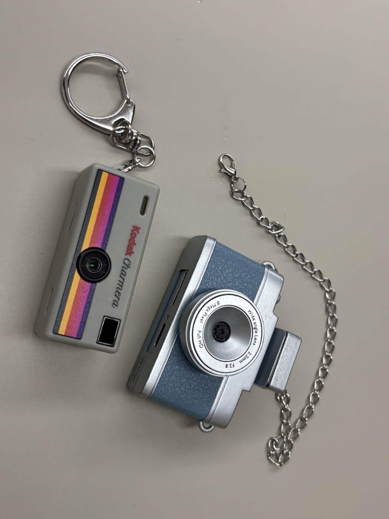 ガチャ感覚で楽しむ新コンデジ、Kodak charmera｜けいふ