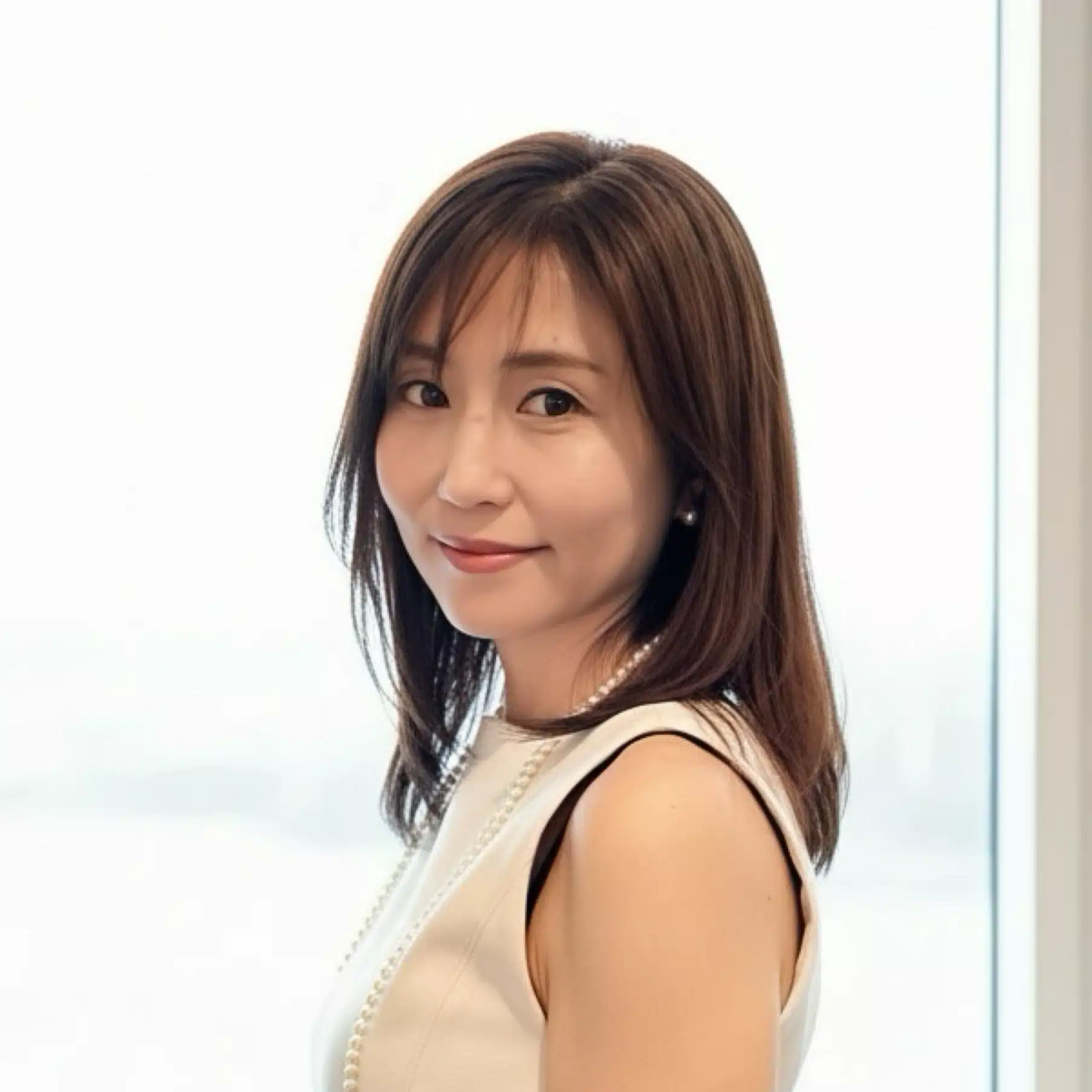 佐藤麗奈《れいな》思いのまま自分らしく生きる方法を伝えています