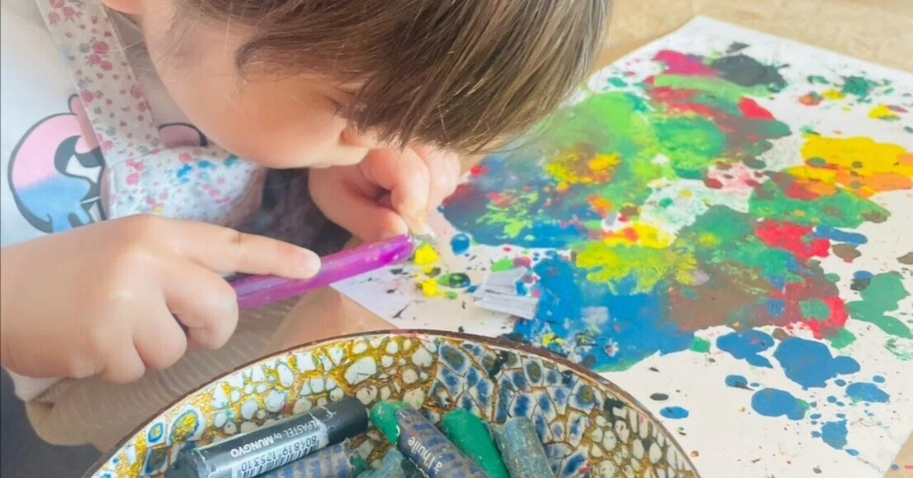 次女6歳が、“クレヨンを削った日”｜山口ゆうみ｜🇫🇷フランス発