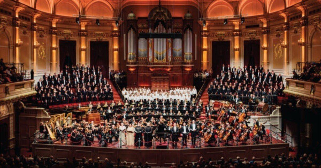 マケラとRCOによるマーラー「千人の交響曲」｜picolist