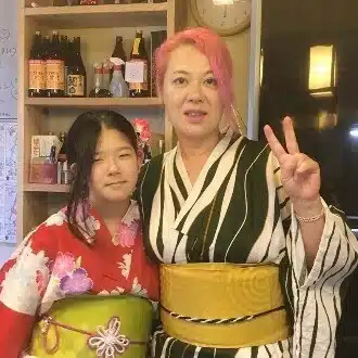 スクワランオイル販売を通じて健康と美容に役立つアドバイスをしています。