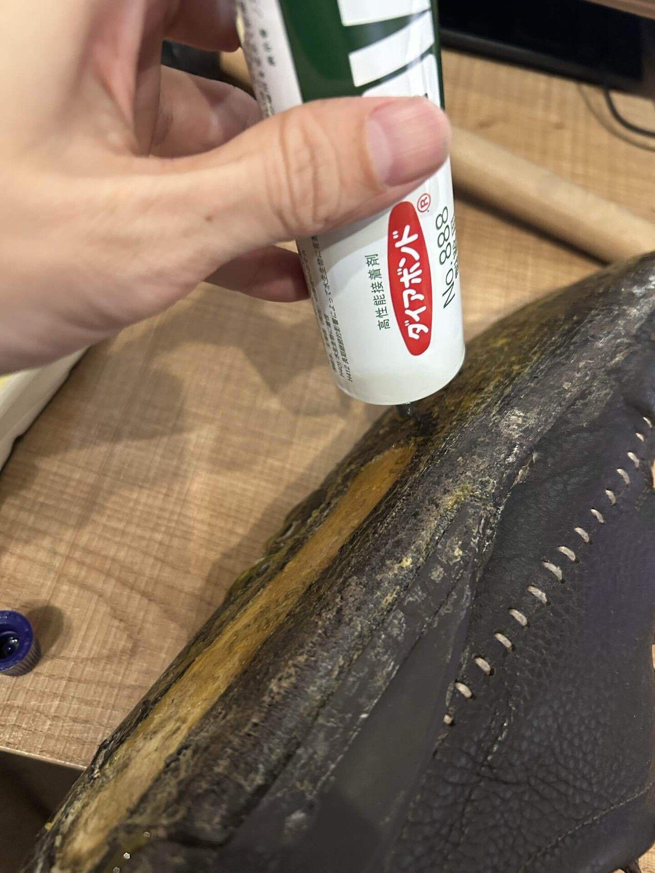 VISVIM FBTの剥がれたソールをスワップして再生してみる｜ある