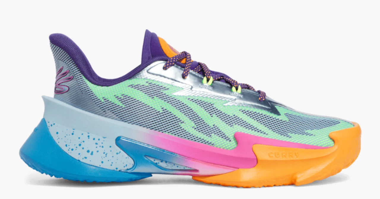UA カリー7 CURRY7 UNDERRATED 新品同様 UA カリー7 CURRY7 UNDERRATED 新品同様 UNDER ARMOUR・CURRY 7(カリー