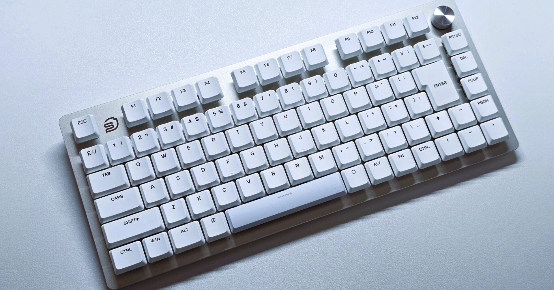 STORIA Comet75 レビュー｜STORIAがゲーミングキーボード市場に勝負を