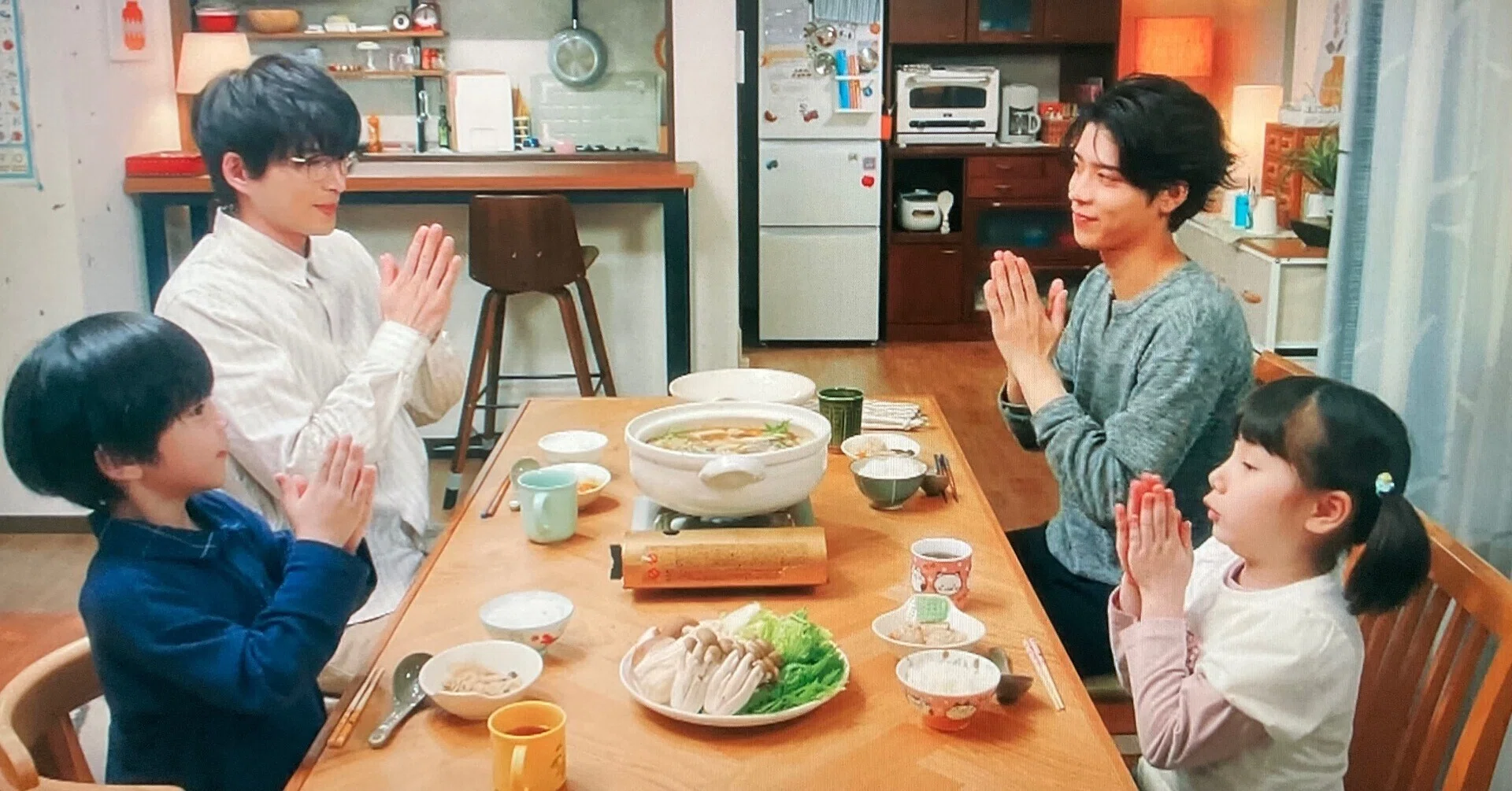 ドラマ『パパと親父のウチご飯』は、《新しい家族のカタチ》に心温まり 