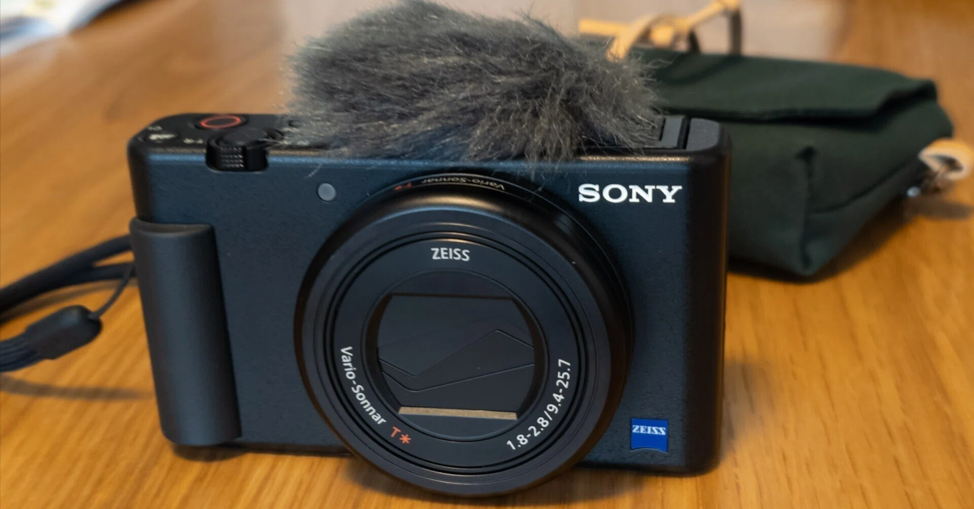 Sony ZV-1を撮って出し専用機にする話 | カメラの中身｜千里