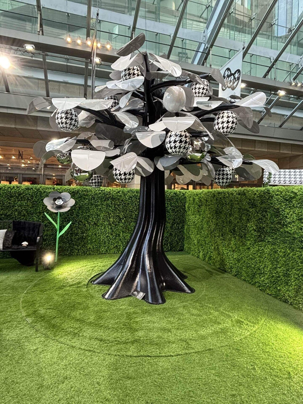 ハローキティのピクニックガーデン𓏲𑁘ᮬ｜zari |ざり