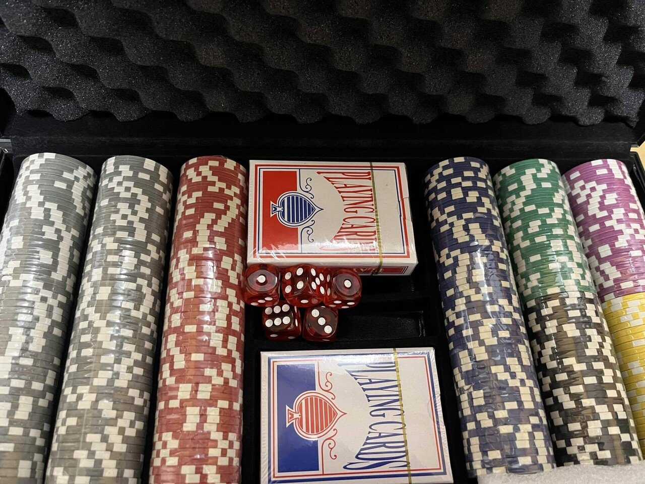 渋谷ROOTS ルーキーズトーナメントの影響でポーカーセットを購入しま