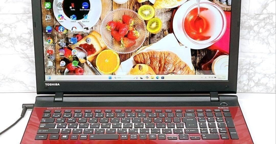 極上品♥大人気♥高速Corei5搭載♥ ゴールド色♥新型Win11搭載♥動画編集 極上品♥大人気♥高速Corei5搭載♥ ゴールド色♥新型Win11搭載♥