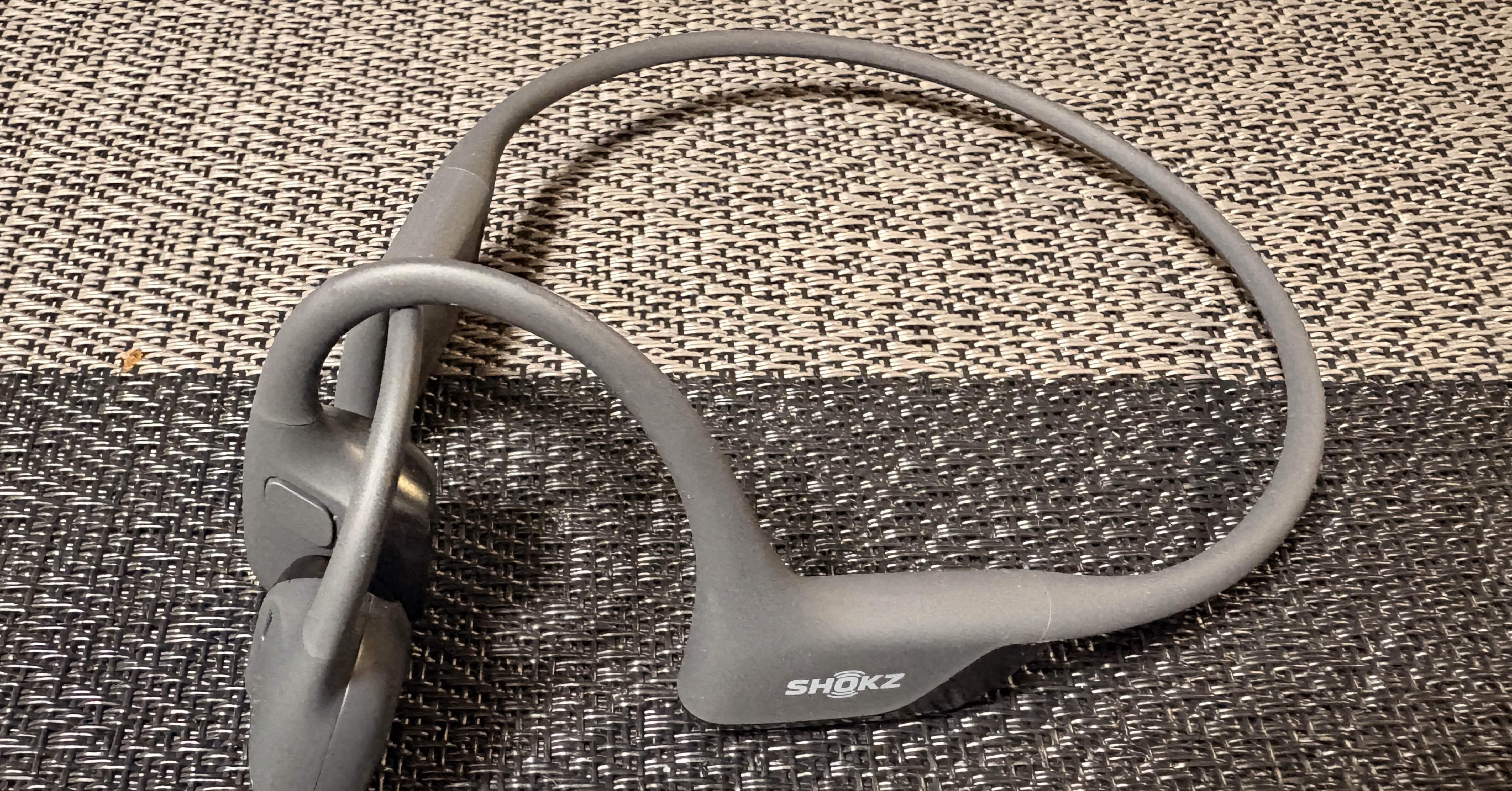 レビュー】OpenRun Pro 2を10ヶ月使って、骨伝導イヤホンの使い分けを