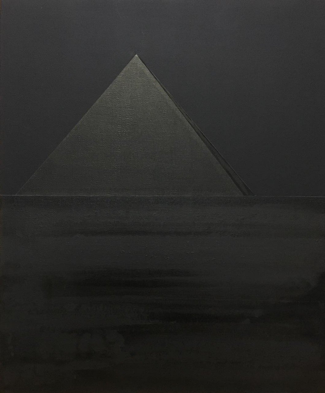 ワシリー・カンディンスキー「黒の正方形の中に」（1923年） ロシア 抽象画 アブストラクトアート ポスターA2 マット紙【フレーム付】《IN》  [無料絵画] ワシリー・カンディンスキー 「黒の正方形の中に」 （1923） | パブリックドメインQ：著作権フリー画像素材集, image size:1060x1280