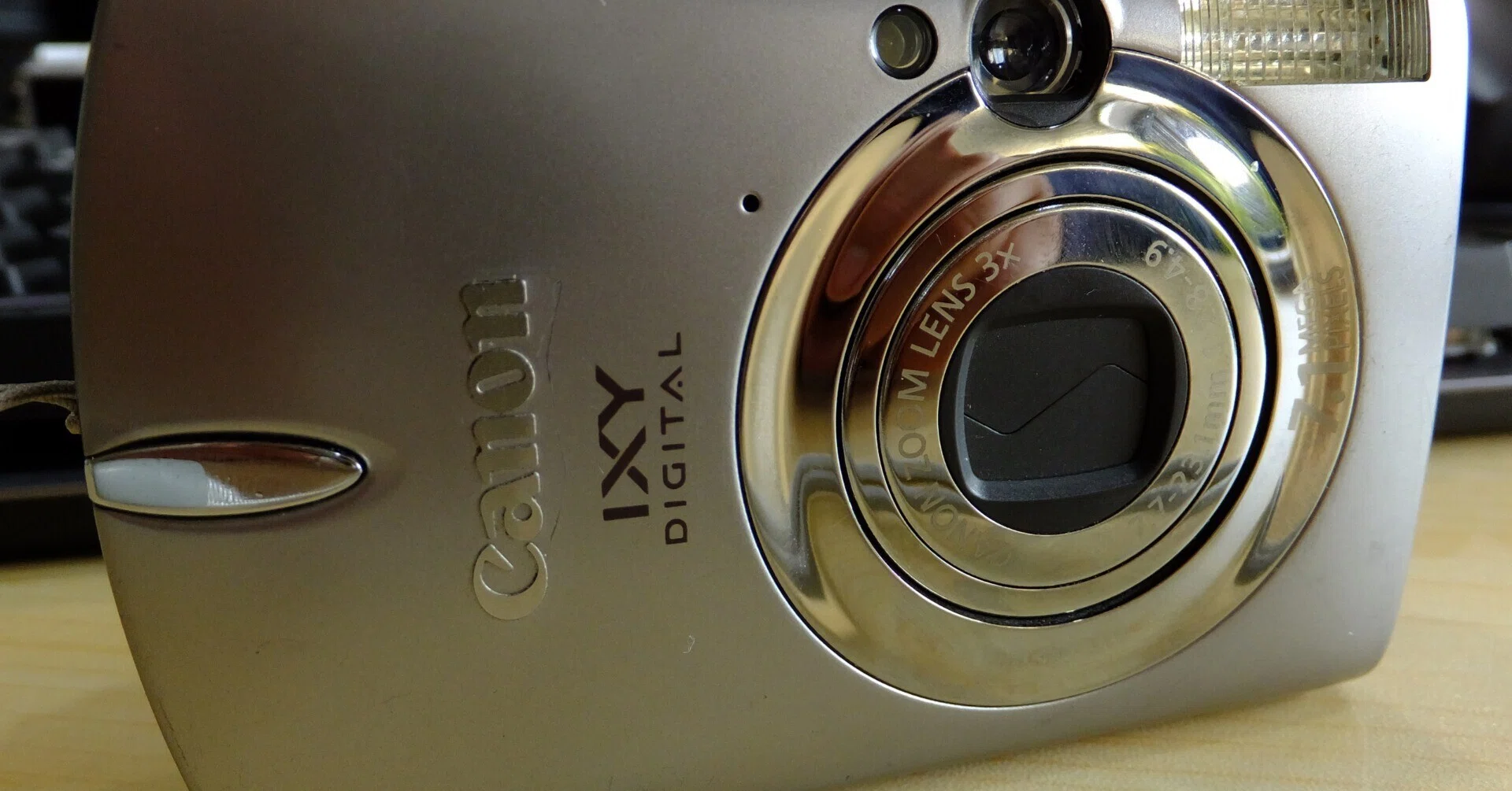 Canon IXY DIGITAL 600 動作確認済 コンデジ レトロ エモい IXY digital 600でおしゃれな撮り方って話。｜ジッパー